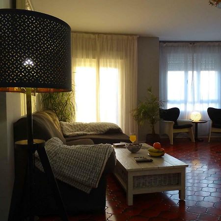 Focolare Apartment กาเซเรส ภายนอก รูปภาพ