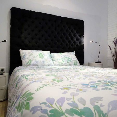 Focolare Apartment กาเซเรส ภายนอก รูปภาพ