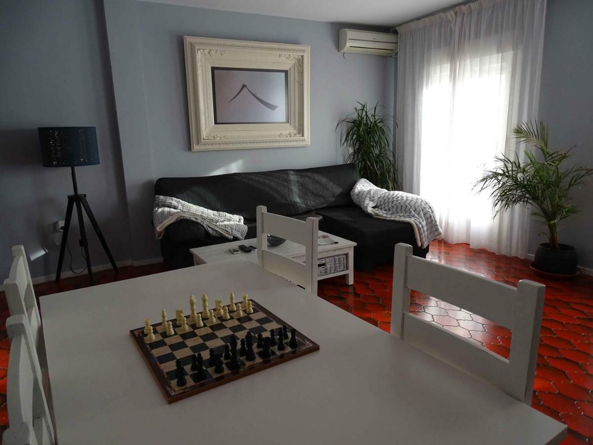 Focolare Apartment กาเซเรส ภายนอก รูปภาพ