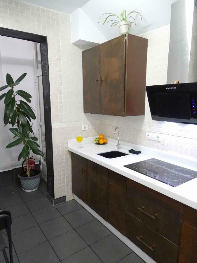 Focolare Apartment กาเซเรส ภายนอก รูปภาพ